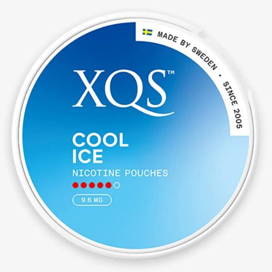 XQS Cool Ice Extra Strong
All white, slim nicotine pouch with taste of mint.
